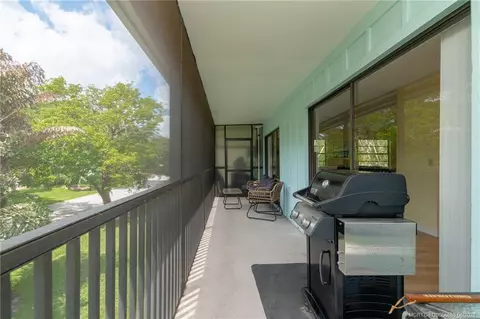 Exterior - 4105 SE Centerboard Ln #2-B, Stuart, FL 34997 photo 3 of 15