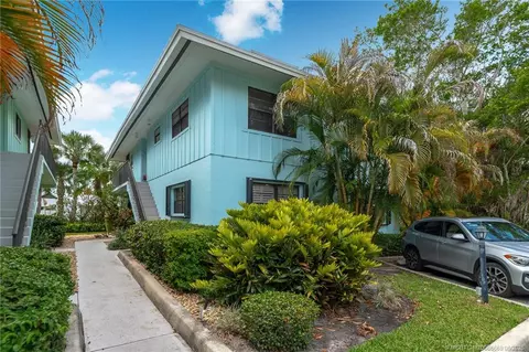 Exterior - 4105 SE Centerboard Ln #2-B, Stuart, FL 34997 photo 1 of 15