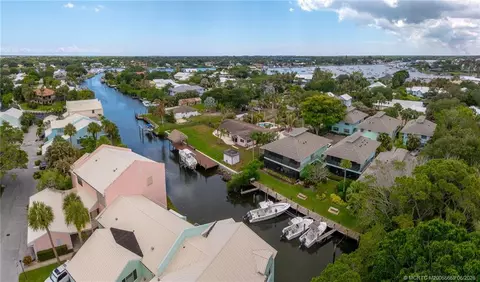 View/Area - 4105 SE Centerboard Ln #2-B, Stuart, FL 34997 photo 2 of 14