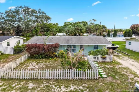 1466 NE Silver Maple Way, Jensen Beach, FL 34957
