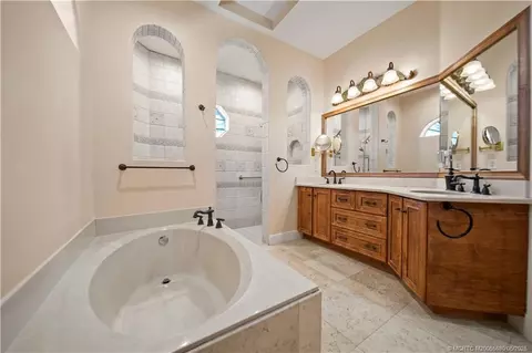 Bath - 4220 SE Rainbows End, Stuart, FL 34997 photo 3 of 8