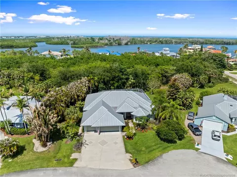 View/Area - 4220 SE Rainbows End, Stuart, FL 34997 photo 8 of 8