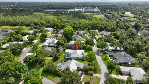 View/Area - 671 SE Pin Oak Ter, Stuart, FL 34997 photo 7 of 13