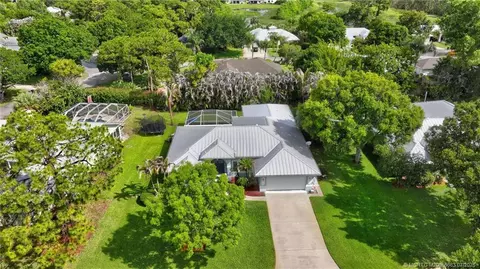View/Area - 671 SE Pin Oak Ter, Stuart, FL 34997 photo 2 of 13