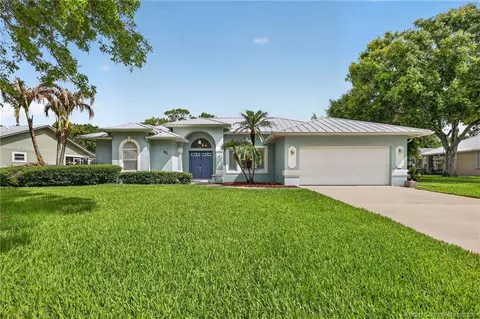 Exterior - 671 SE Pin Oak Ter, Stuart, FL 34997 photo 2 of 13