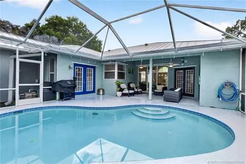 Exterior - 671 SE Pin Oak Ter, Stuart, FL 34997 photo 8 of 13
