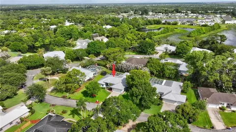 View/Area - 671 SE Pin Oak Ter, Stuart, FL 34997 photo 5 of 13