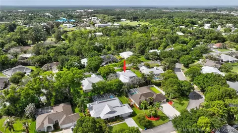 View/Area - 671 SE Pin Oak Ter, Stuart, FL 34997 photo 10 of 13