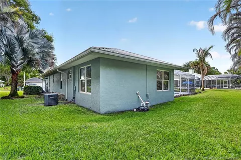 Exterior - 671 SE Pin Oak Ter, Stuart, FL 34997 photo 13 of 13
