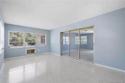 Living - 391 SEdgewood Dr, Stuart, FL 34996 photo 5 of 7