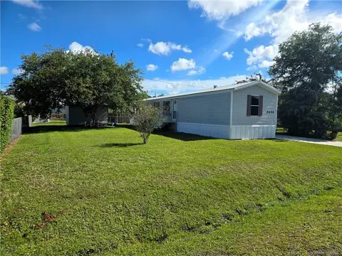 4646 SE Circle Way, Stuart, FL 34997