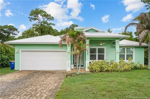 5608 SE 44th Ave, Stuart, FL 34997