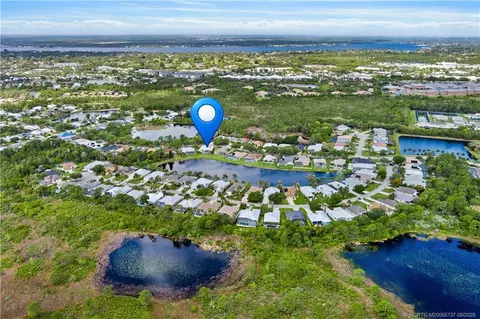 2631 NW Windemere Dr, Jensen Beach, FL 34957