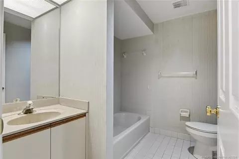 Bath - 6101 SE Landing Way #5, Stuart, FL 34997 photo 3 of 3