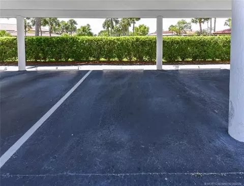 Exterior - 6101 SE Landing Way #5, Stuart, FL 34997 photo 6 of 9