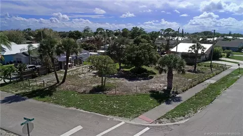 5152 SE Primrose Way, Stuart, FL 34997 photo 10