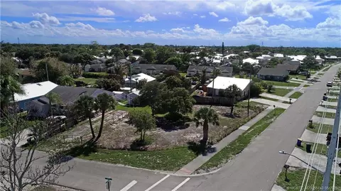 5152 SE Primrose Way, Stuart, FL 34997