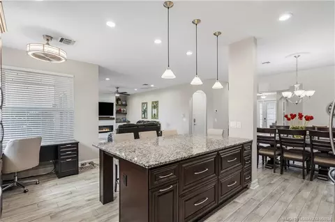 Kitchen - 1268 SE Kirk St, Stuart, FL 34997 photo 4 of 5