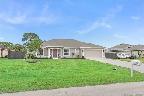 1382 SW Crest Ave, Port Saint Lucie, FL 34953