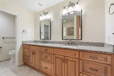 Bath - 5600 SE Foxcross Pl, Stuart, FL 34997 photo 1 of 4