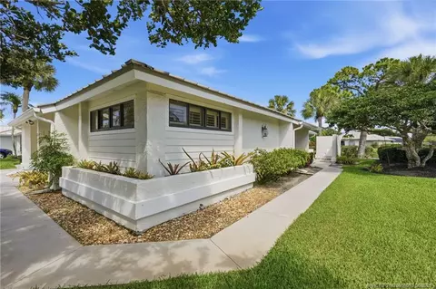Exterior - 5600 SE Foxcross Pl, Stuart, FL 34997 photo 5 of 11