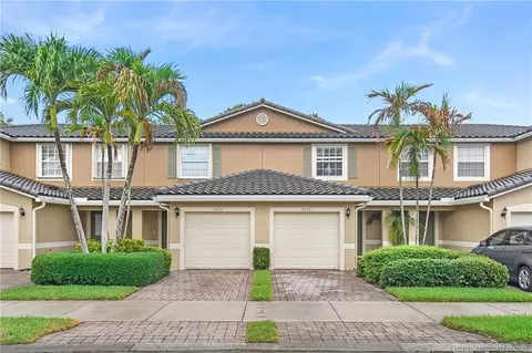3010 SE Lexington Lakes Dr, Stuart, FL 34994