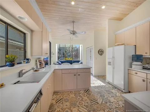 Kitchen - 5011 SE Brandywine Way, Stuart, FL 34997 photo 1 of 2