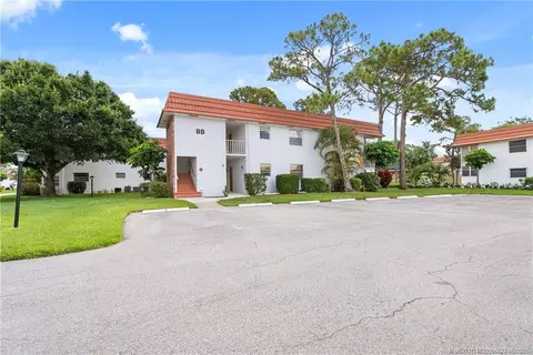 Exterior - 2600 SE Ocean Blvd #BB2, Stuart, FL 34996 photo 5 of 5