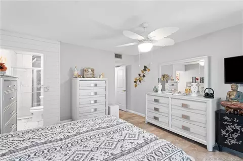 Bedroom - 2600 SE Ocean Blvd #BB2, Stuart, FL 34996 photo 2 of 4