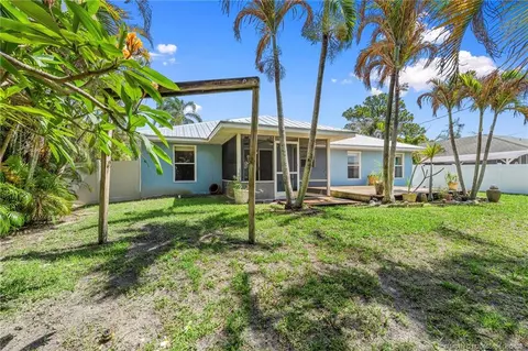 Exterior - 984 NW 16th Pl, Stuart, FL 34994 photo 8 of 10