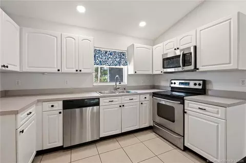 Kitchen - 984 NW 16th Pl, Stuart, FL 34994 photo 1 of 4