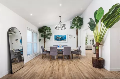 Dining - 10 Ridgeland Dr, Stuart, FL 34996 photo 1 of 2