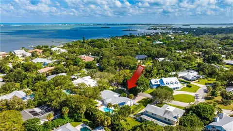 View/Area - 10 Ridgeland Dr, Stuart, FL 34996 photo 5 of 5