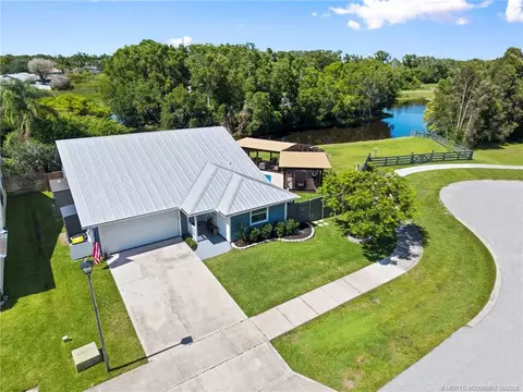 4401 SE Satinleaf Pl, Stuart, FL 34997