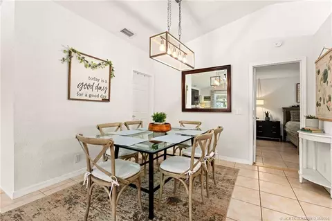 Dining - 4401 SE Satinleaf Pl, Stuart, FL 34997 photo 3 of 3