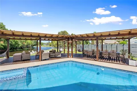 Exterior - 4401 SE Satinleaf Pl, Stuart, FL 34997 photo 8 of 19