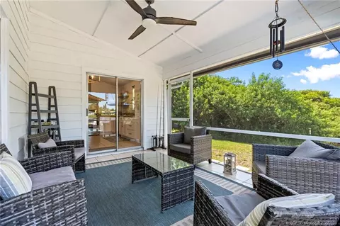 Exterior - 4401 SE Satinleaf Pl, Stuart, FL 34997 photo 4 of 19