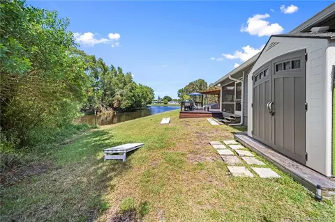 Exterior - 4401 SE Satinleaf Pl, Stuart, FL 34997 photo 14 of 19