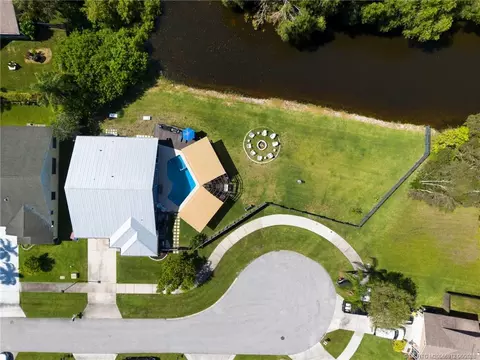 View/Area - 4401 SE Satinleaf Pl, Stuart, FL 34997 photo 5 of 5