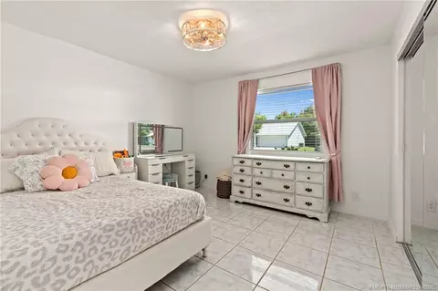 Bedroom - 4401 SE Satinleaf Pl, Stuart, FL 34997 photo 5 of 5