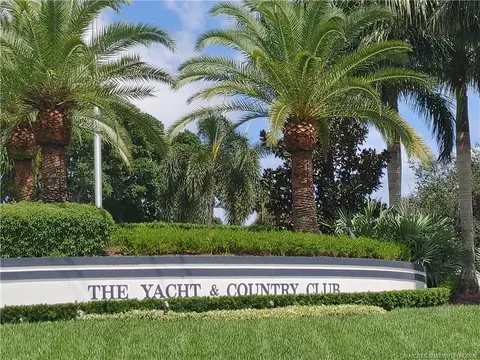 Exterior - 3554 SE Fairway E, Stuart, FL 34997 photo 15 of 16