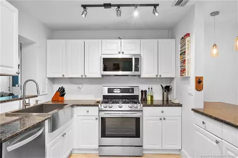 Kitchen - Undisclosed, Stuart, FL 34996 photo 4 of 5
