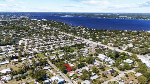 View/Area - Undisclosed, Stuart, FL 34996 photo 5 of 10