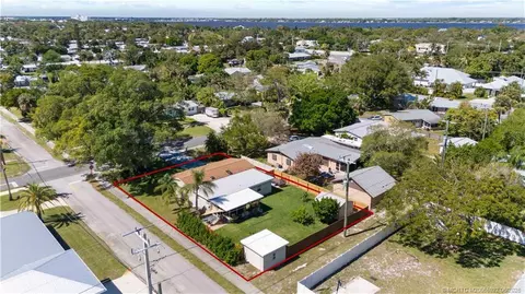 View/Area - Undisclosed, Stuart, FL 34996 photo 1 of 10