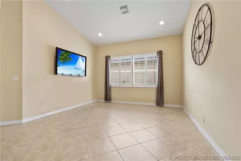 Living - 2968 SE Racoon Way, Stuart, FL 34997 photo 3 of 5