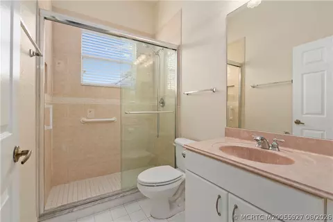Bath - 2968 SE Racoon Way, Stuart, FL 34997 photo 4 of 5