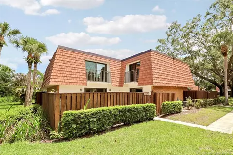 3074 SW Sunset Trace Cir, Palm City, FL 34990