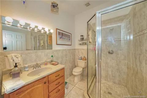 Bath - 5220 SE Burning Tree Cir S, Stuart, FL 34997 photo 3 of 3