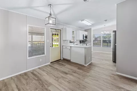 2828 SW Toronado Trl, Stuart, FL 34997 photo 9