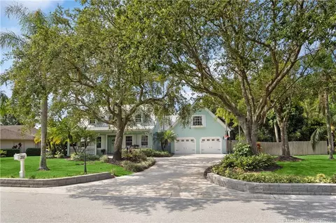 330 SE Southwood Trl, Stuart, FL 34997